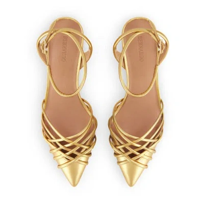Bernardo Footwear Minu Kitten Heel Pump