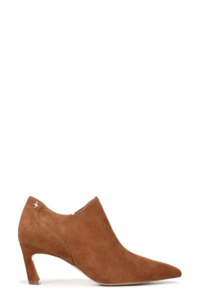 27 Edit Naturalizer Margot Pointed Toe Bootie