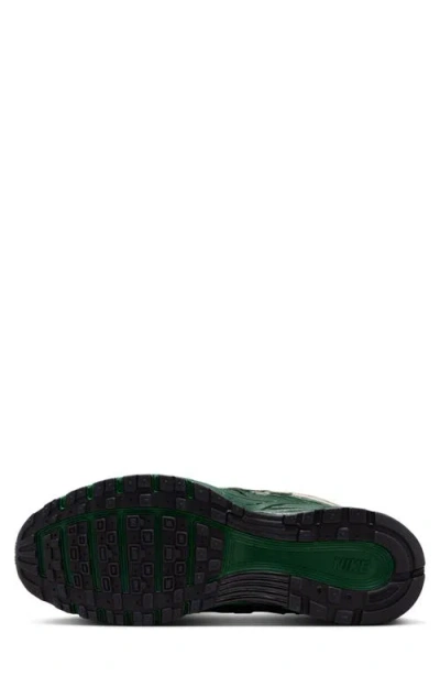 Nike P-6000 Premium Sneaker