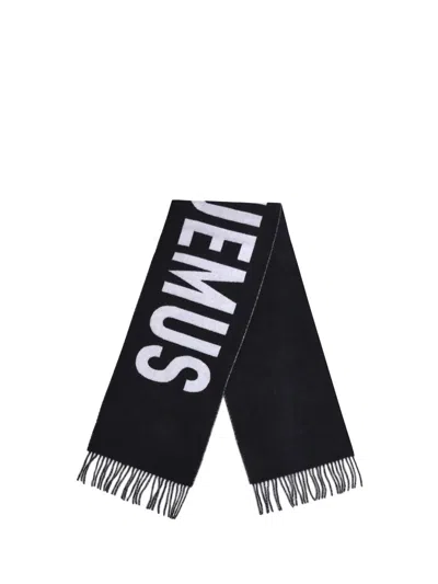 Jacquemus Fringes Wool Scarf In Black