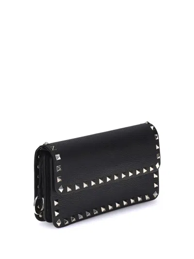 Valentino Rockstud Pochette With Chain In Brown