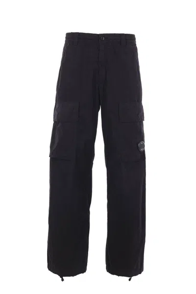 C.p. Company Lens-detail Cargo Pants In Black