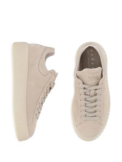 Hogan Low Top Platform Sole Sneakers