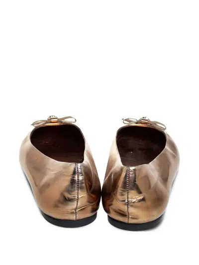 Pre-owned Gucci Leather Bow Flats In Gold