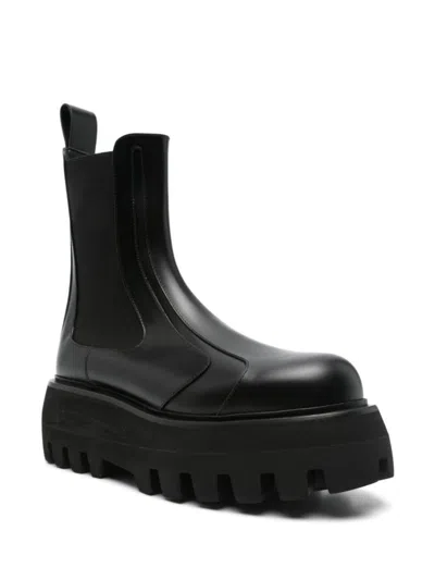 Alexander Mcqueen Black Glossy Leather Ankle Boots With Tank Sole