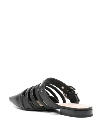 Pinko Comfortable And Stylish Flat S