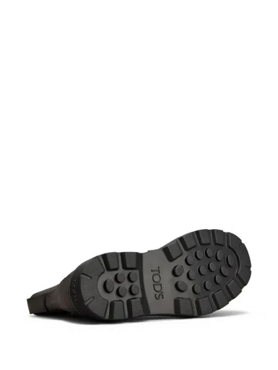 Tod's Chunky Sole Leather Ankle Boots With Elastic Panels