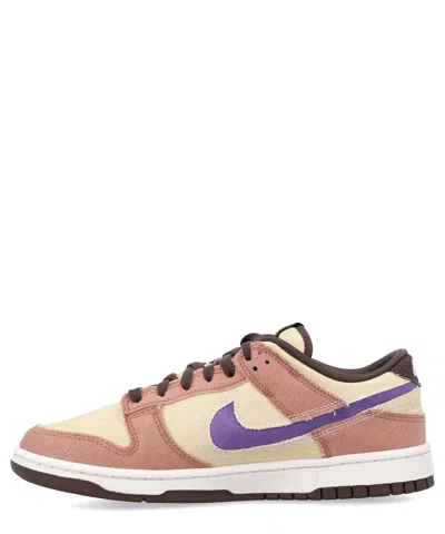 Nike Dunk Low Se Basketball Sneaker