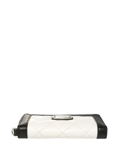 Pre-owned Michael Kors Vintage  Leather Quilted Wallet In White