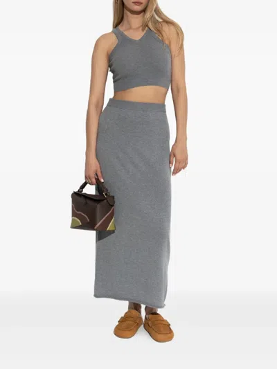 Lisa Yang Ribbed V-neck Top In Gray