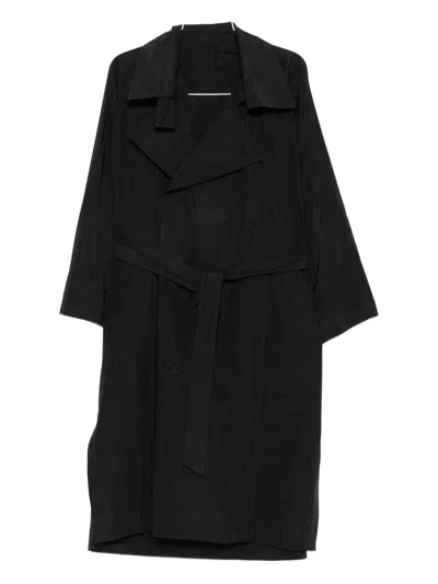Issey Miyake Belted Trench Coat In Black