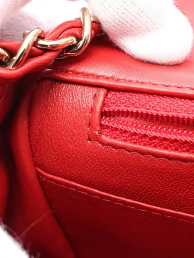 Pre-owned Chanel 2019 Mini Square Flap Tote Bag In Red