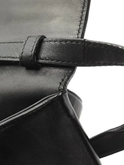 Pre-owned Gucci 2000 Osiride Handbag In Black