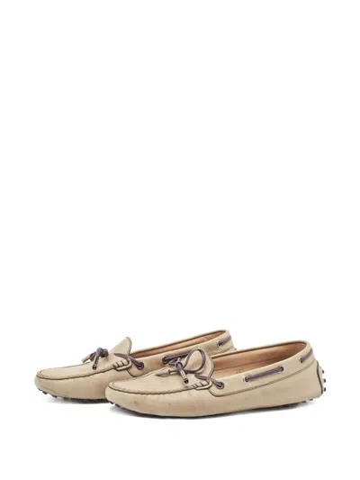 Pre-owned Tod's Vintage  Leather Loafer Shoes In Neutral