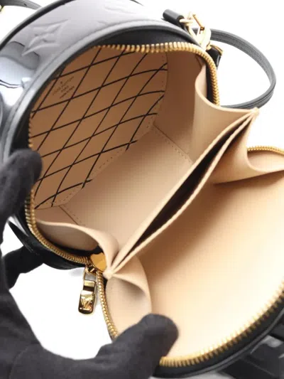 Pre-owned Louis Vuitton 2021 Mini Boite Chapeau Shoulder Bag In Black