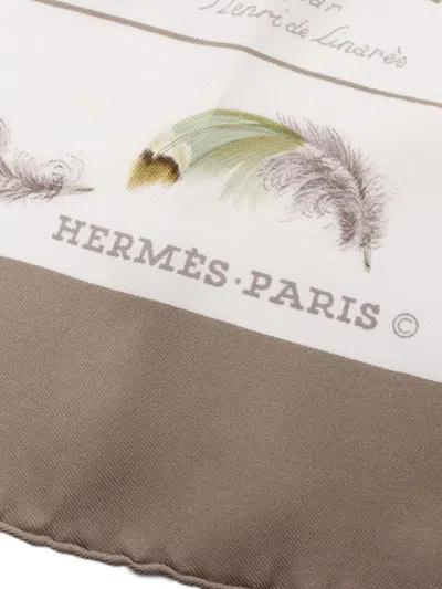 Pre-owned Hermes X Henri De Linarès 00s Carres 90 Plumes Scarf