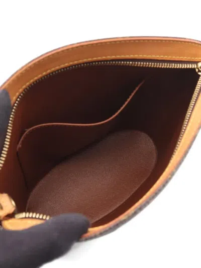 Pre-owned Louis Vuitton 2001 Druot Monogram Shoulder Bag In Brown