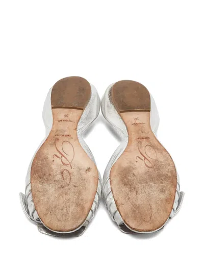 Pre-owned Roger Vivier Vintage 2024 Buckle Leather Flats