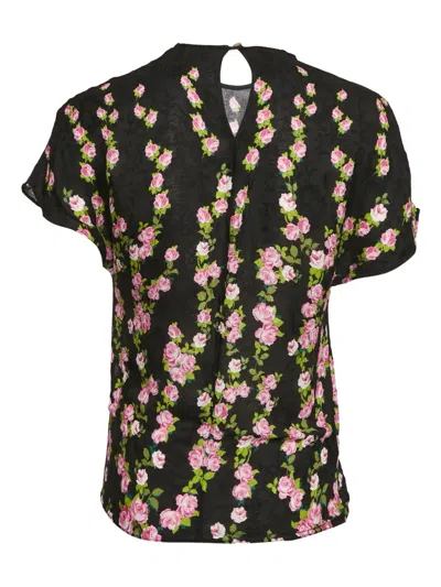 Pre-owned Gucci Rose-print Short-sleeve Top In Black