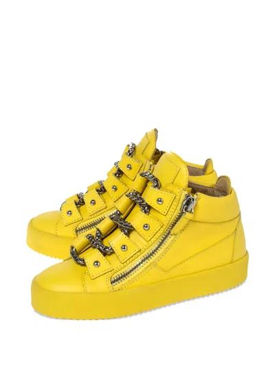 Pre-owned Giuseppe Zanotti Vintage  Chain-detail Zip Sneakers In Yellow