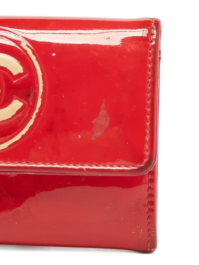 Pre-owned Chanel Patent Leather Logo Wallet In Red