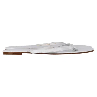 Gianvito Rossi Flip Flop Sandals In White Leather