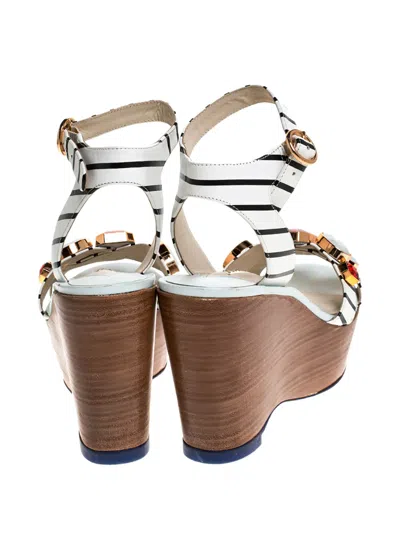 Pre-owned Sophia Webster  100mm Suki Gem Wedge Sandals In White