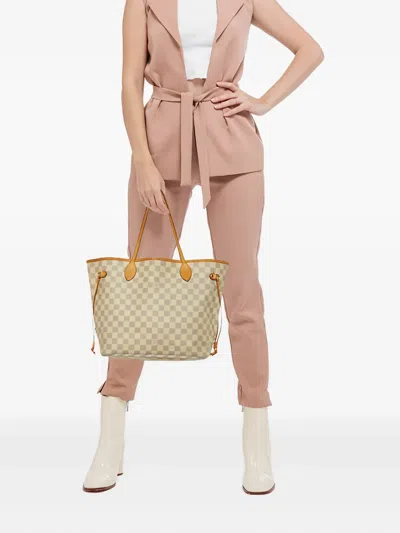 Pre-owned Louis Vuitton Neverfull Gm Tote Bag In Neutral