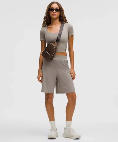 Lululemon Everywhere Sling Bag Small 2l