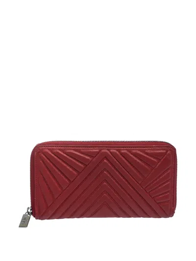 Pre-owned Valentino Garavani Chevron Quilted Wallet In Red