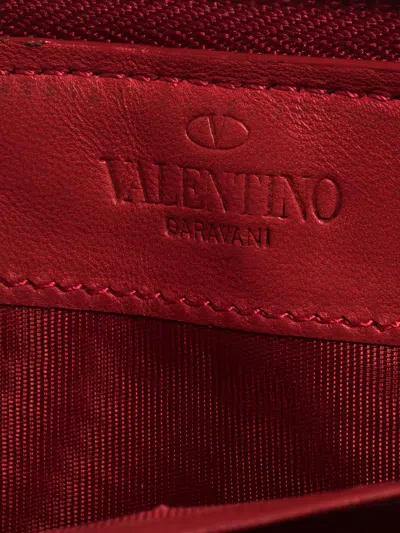 Pre-owned Valentino Garavani Chevron Quilted Wallet In Red