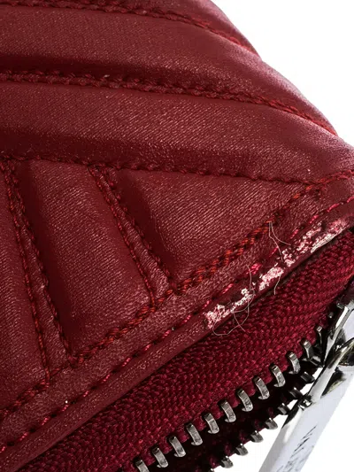 Pre-owned Valentino Garavani Chevron Quilted Wallet In Red