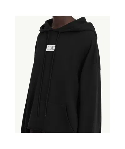 Mm6 Maison Margiela Numbers-motif Drawstring Hoodie In Black