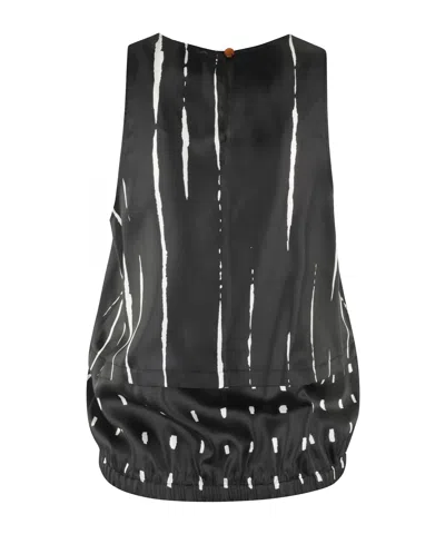 Alysi Sleeveless Crew Neck Vest In Black