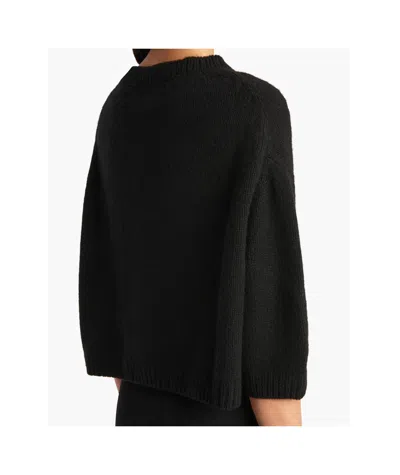 Khaite Davin Short Sleeve Cashmere Sweater In Black