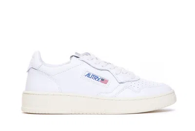 Autry Medalist Low Sneakers In White Leather In White
