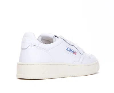 Autry Medalist Low Sneakers In White Leather In White