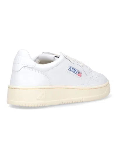 Autry Medalist Low Sneakers In White Leather In White