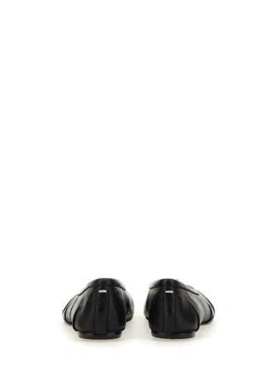 Maison Margiela Black Leather Tabi Ballerinas With Signature Detailing In Black