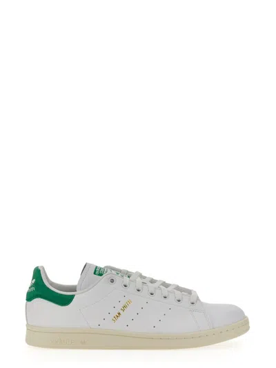 Adidas Originals Low Top Sneakers With Contrast Heel Tab In Neutral