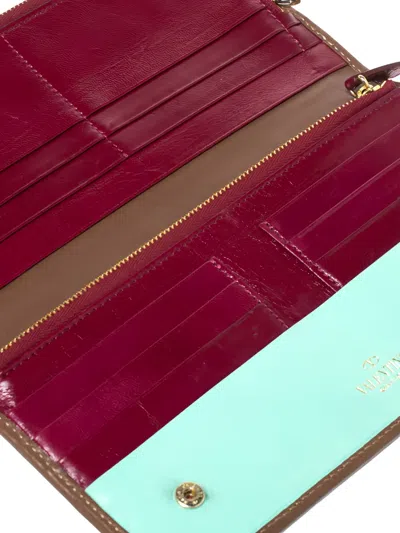 Pre-owned Valentino Garavani 2023 Colour-block Wallet In Neutral