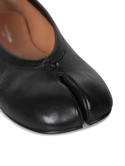Maison Margiela Black Leather Tabi Ballerinas With Signature Detailing In Black