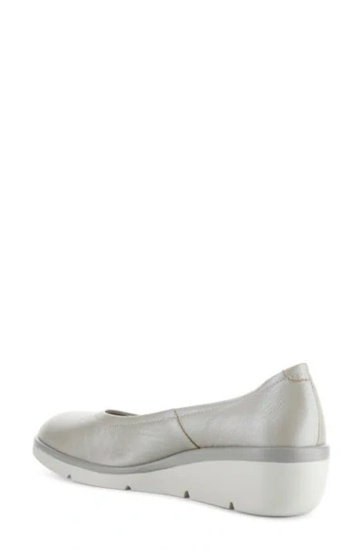 Fly London Numa Wedge Flat