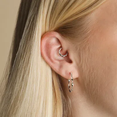 Astrid &amp; Miyu Molten Daith Ring