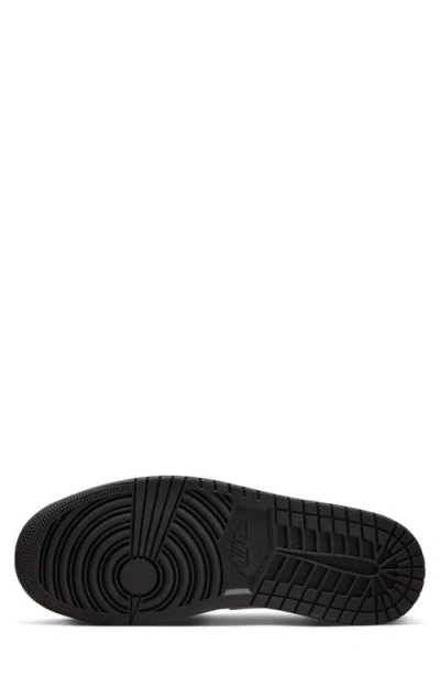 Jordan Air  1 Mid Sneaker