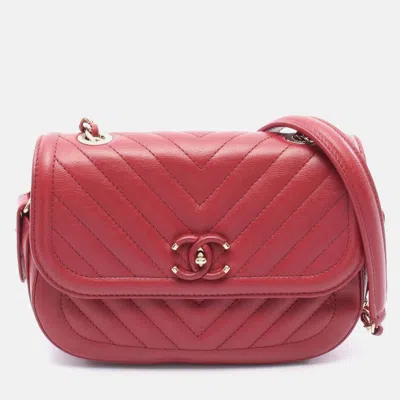 Pre-owned Chanel Chevron V Stitch Chain Shoulder Bag Leather Red Ghw Coco Cc