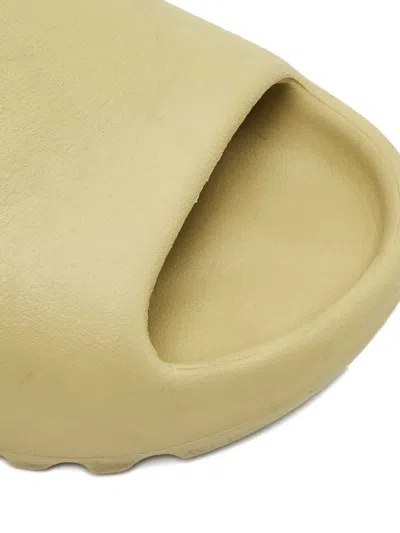 Pre-owned Adidas Originals Yeezy "pure" Slides In Neutral