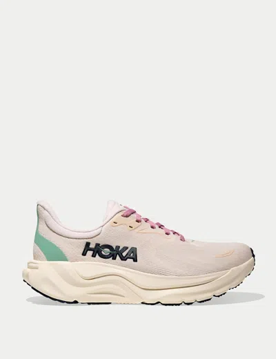 Hoka (wmns)  One One Arahi 8 'rose Cream Alabaster'