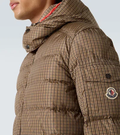 Moncler Jonage Houndstooth Nylon Down Jacket In Brown