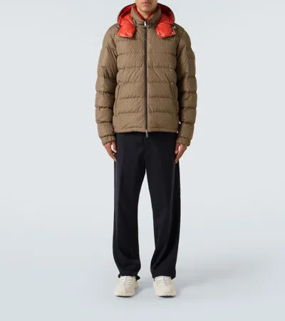 Moncler Jonage Houndstooth Nylon Down Jacket In Brown